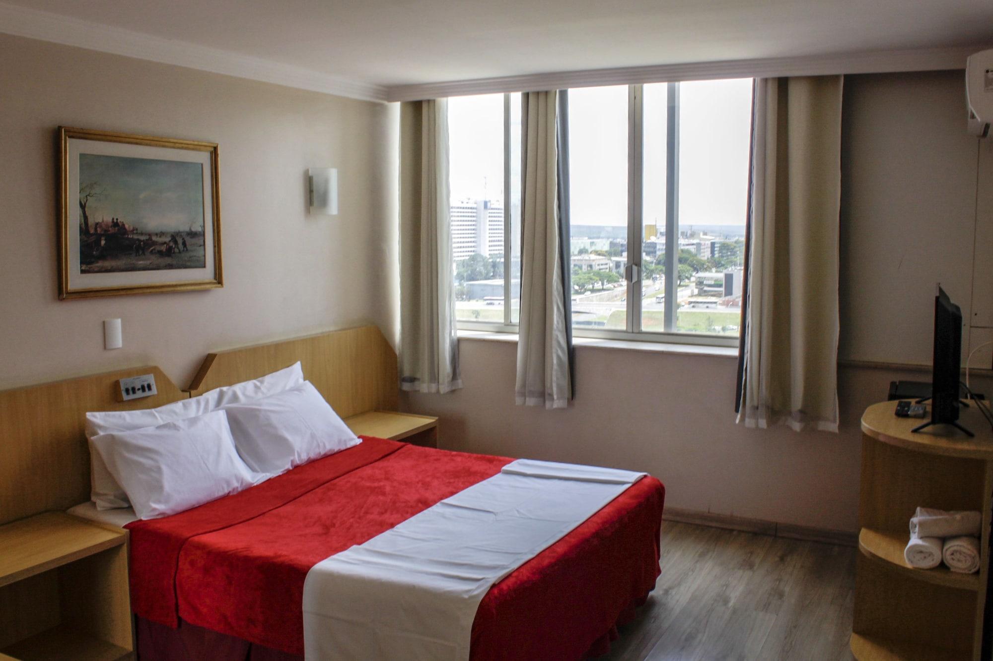 Airam Brasilia Hotel Bagian luar foto